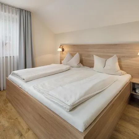 Hotel Zur Post 3*